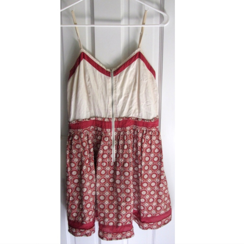 Flowy cotton zip-down dress